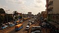 Bissau/Bisaú (Sector Autónomo de Bissau/Bisáu/Bissau Autonomous Sector/Is-Settur Awtonomu ta' Bissau) (492 004 hab., 2005) (3261 hab/km²) (39 m s. n. m.) (118 km²) (1687), Avenida da Independência/Avenida Independencia/Independence Avenue/Vjal l-Indipendenza