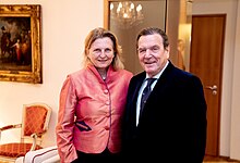 Karin Kneissl und Gerhard Schröder