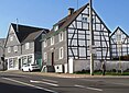 Denkmalgeschützte Häuser am historischen Wegekreuz in Möllenkotten