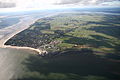 Luftbild von Föhr mit Wyk im Vordergrund
