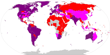 Carte du monde, qui représente notamment la Russie ou plusieurs pays d'Afrique du Nord et de l'Est comme ne permettant pas le changement légal d'identité.