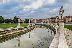 Kanalen Prato della Valle i Padova