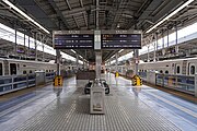 新幹線23・24番線ホーム（2023年2月）