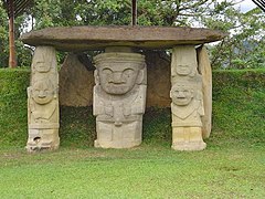 Tumba cromada de la Cultura San Agustín, Colombia, sieglu VII e.C.