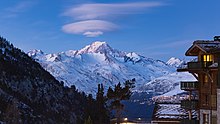 Mont Blanc from Les Arcs 1950.jpg