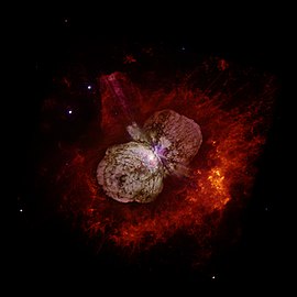 Hvězda Eta Carinae obklopená Mlhovinou Homunkulus