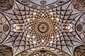 29. A Borudzserdi-ház belső udvarának mennyezete Kásánban (Iszfahán tartomány, Irán) (javítás)/(csere)