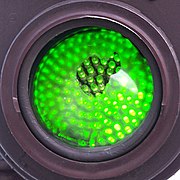 Ciertas señales verdes indican que se puede avanzar, o que algún dispositivo funciona correctamente