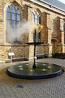 De "Oortwolk", een fontein in Franeker, 2019.
