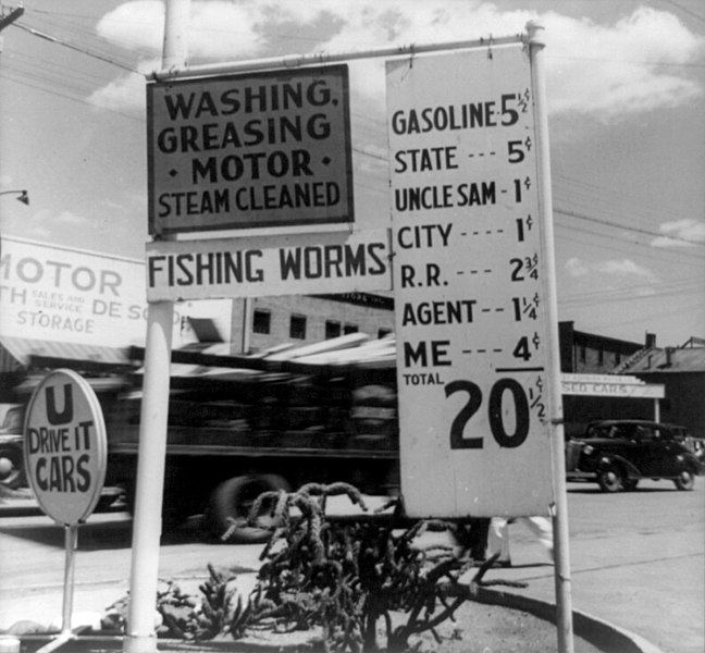 File:Dorothea Lange, Gas station price analysis, Santa Fe, New Mexico, 1938.jpg