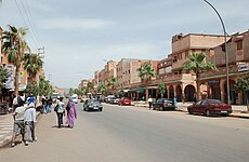 Khenifra utcaképe az Atlaszban