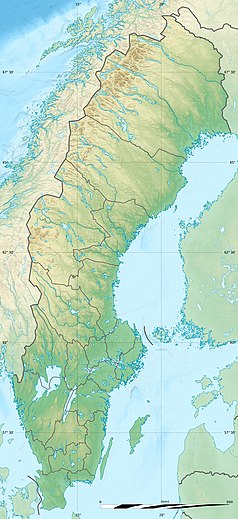 Mapa konturowa Szwecji, na dole po lewej znajduje się punkt z opisem „źródło”, poniżej na lewo znajduje się również punkt z opisem „ujście”