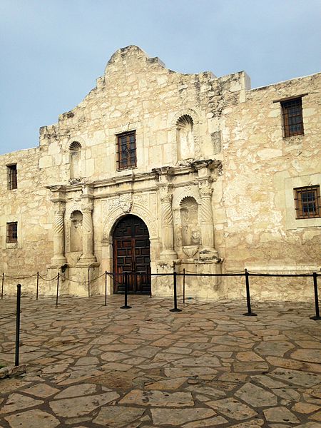 File:Angles of the Alamo.JPG