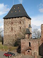 Bergfried (restauriert) der Burg Nideggen