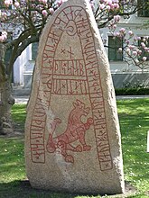 Runenstein von Skårby; Skårby, Ystad, Schonen, Schweden - 950 n. Chr.