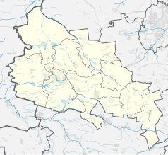 Mapa konturowa powiatu lublinieckiego, blisko centrum na lewo znajduje się punkt z opisem „Lubliniec”