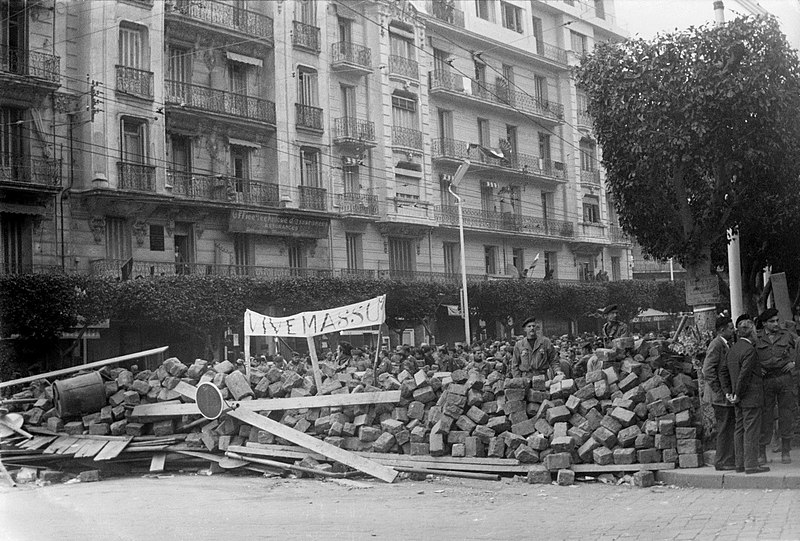 File:Semaine des barricades Alger 1960 Haute Qualité.jpg