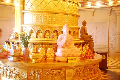 Tượng Phật ngọc