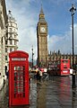 Londonun simvolu Big Ben və Phonebox
