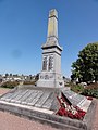 Monument aux morts 1914-1918, 1939-1945 au cimetière militaire, annexe au cimetière de Hirson.