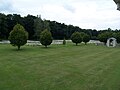 't Reichswald Cemetery, oeë de gevalle geallieerde va d'r Sjlaag um 't Reichswald begrave ligke