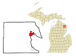 ミシガン州におけるアルピーナ郡（右図）と同郡におけるアルピーナ市の位置