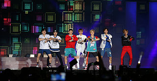 GOT7 performing Just Right at the 2015 Summer K-POP Festival. From left to right: JB, Jackson, Jinyoung, Yugyeom, Mark, Youngjae, BamBam