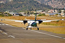 Avioneta de CM Airlines aterrizando en Toncontín.