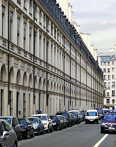 Rue de Valois.