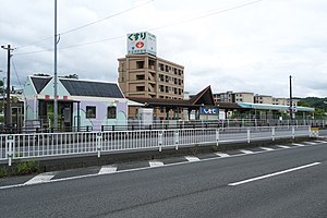 車站外觀（2016年6月）