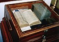 „Bounty-Bibel“ in der Kirche