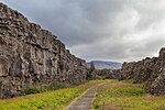 Thumbnail for File:Roca de la Ley, Parque Nacional de Þingvellir, Suðurland, Islandia, 2014-08-16, DD 019.jpg