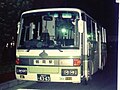 三菱ふそう製の小型路線車 (3101) U-MJ117F改、1991年式 当初は綾瀬営業所に配置され、相模大塚駅 - 鶴間駅線の専用車であった。路線廃止後は西横浜営業所へ転属、後に横浜営業所、旭営業所へと転属した。