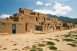 Pueblo de Taos, New Mexico.