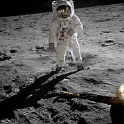 الصورة الأصلية لباز ألدرن خلال رحلة أبولو 11.