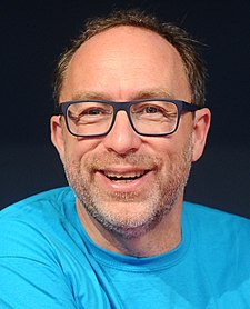 Džimijs Veilss 2016. gada Wikimania konferencē