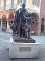 Antonio Stradivari, gradski trg