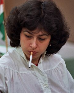 Lena Qlaz 1982-ci ildə.