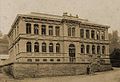 Schulhaus im Jahr 1900