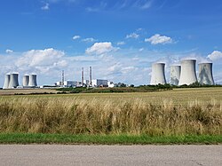 Jaderná elektrárna Dukovany se čtyřmi VVER-440/213