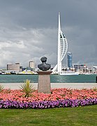 Lord Fieldhouse views the Spinnaker Tower - geograph.org.uk - 1424281.jpg