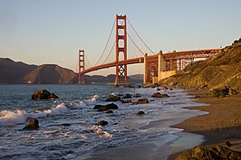 De Golden Gate Bridge over de Golden Gate is een icoon van San Francisco