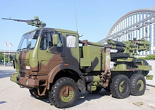 Самоходни топ-хаубица Сора на шасији камиона ФАП 2026 БСД/А.
