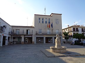 Praça da sede do município.