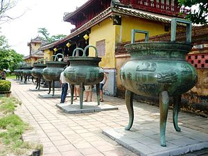 Cửu Đỉnh triều Nguyễn