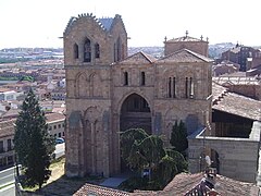 Basílica de San Vicente (Ávila) (escuela de Auvernia)