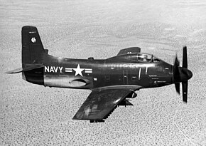 飛行するA2D-1 125480号機 (1954年撮影)