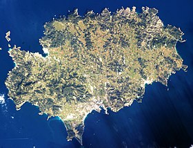Спутниковый снимок острова