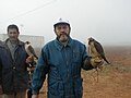 Lucyin avec les fauconniers du Maroc, en 2005.