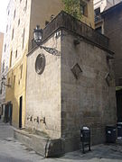Fuente de Santa María (1403), de Arnau Bargués, plaza de Santa María.
